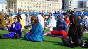 Read more about the article Би өөрөөл бясалгалд амьдралаа зориулах ёстой болохоос хүнд найдах хэрэггүй юмдаа