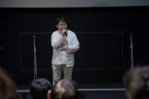 Read more about the article “Хорих ангид бясалгал явуулъя” гэж бид гуйдаг байсан бол одоо биднийг урьдаг болсон